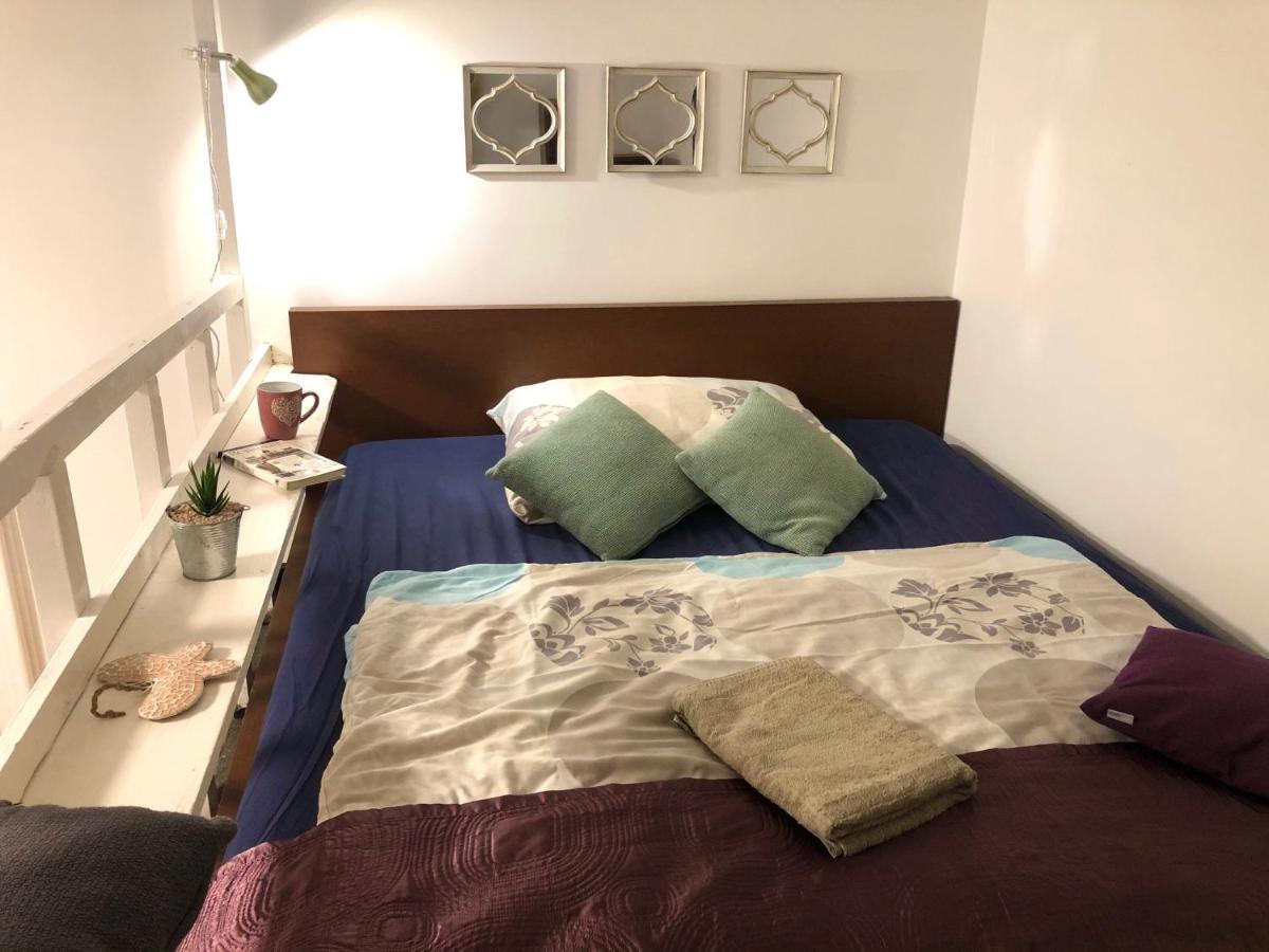 Zen Hostel By Central Market บูดาเปสต์ ภายนอก รูปภาพ