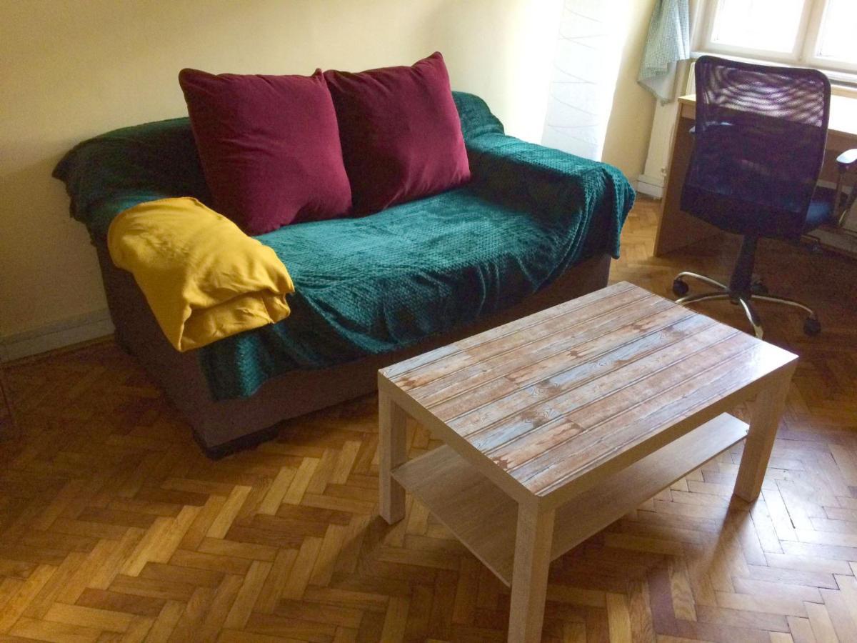 Zen Hostel By Central Market บูดาเปสต์ ภายนอก รูปภาพ