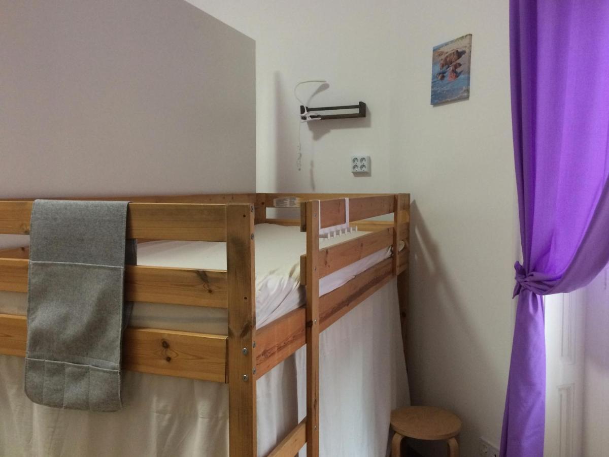 Zen Hostel By Central Market บูดาเปสต์ ห้อง รูปภาพ