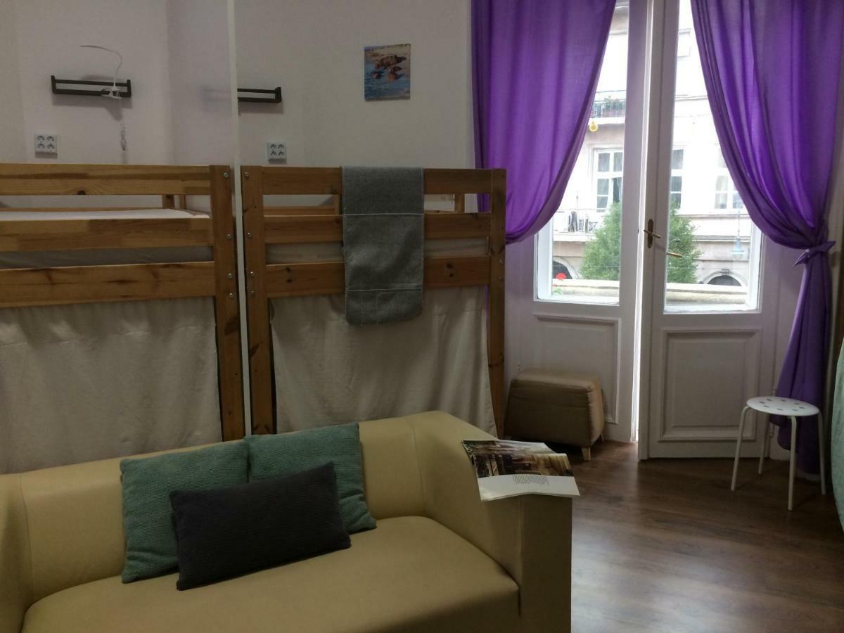 Zen Hostel By Central Market บูดาเปสต์ ห้อง รูปภาพ